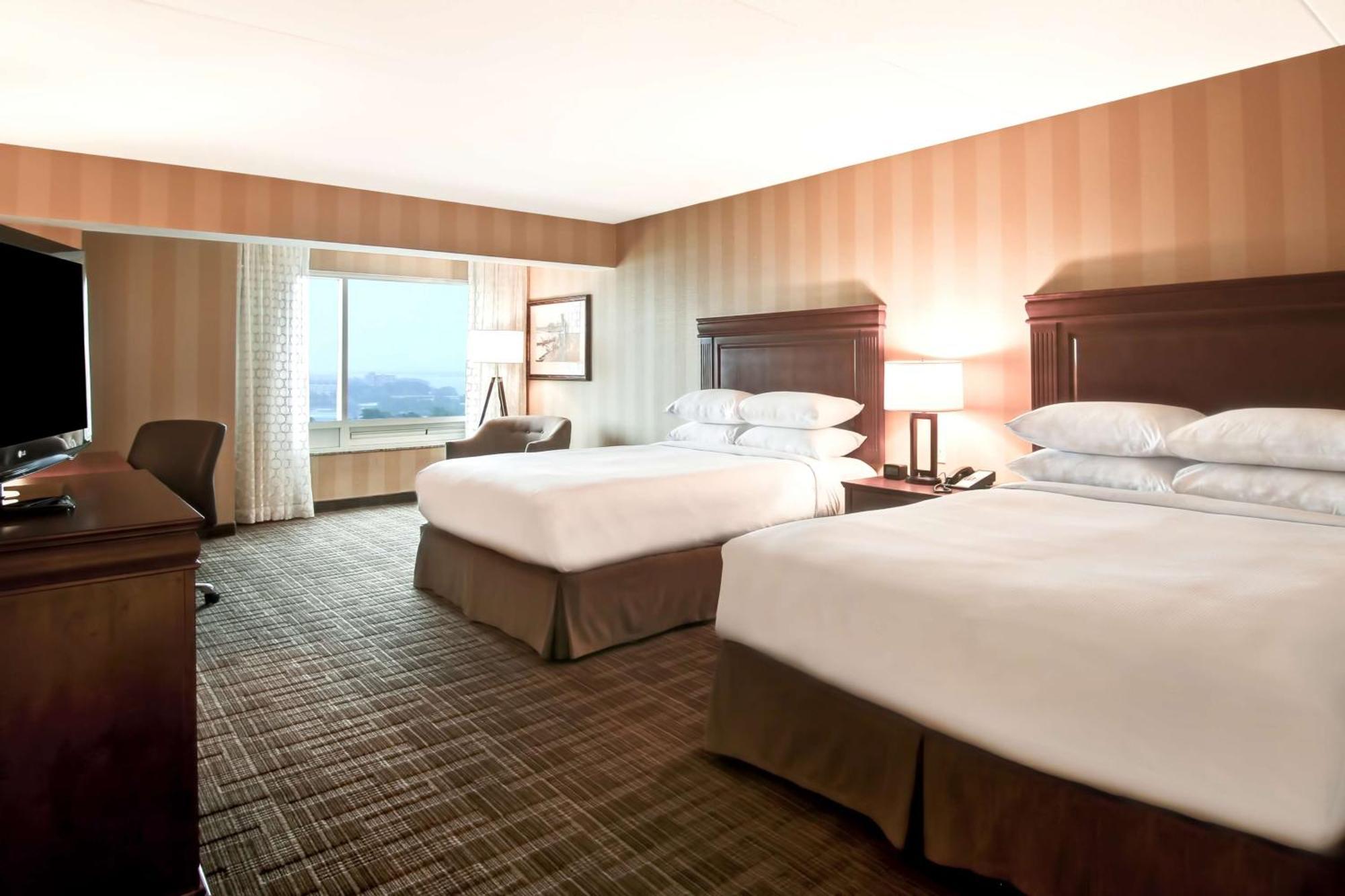 Doubletree Fallsview Resort & Spa By Hilton - Niagara Falls Ngoại thất bức ảnh
